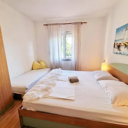 Lejlighed In With Sea View, Terrace, Air Conditioning, Wifi 4551-3 Supetarska Draga